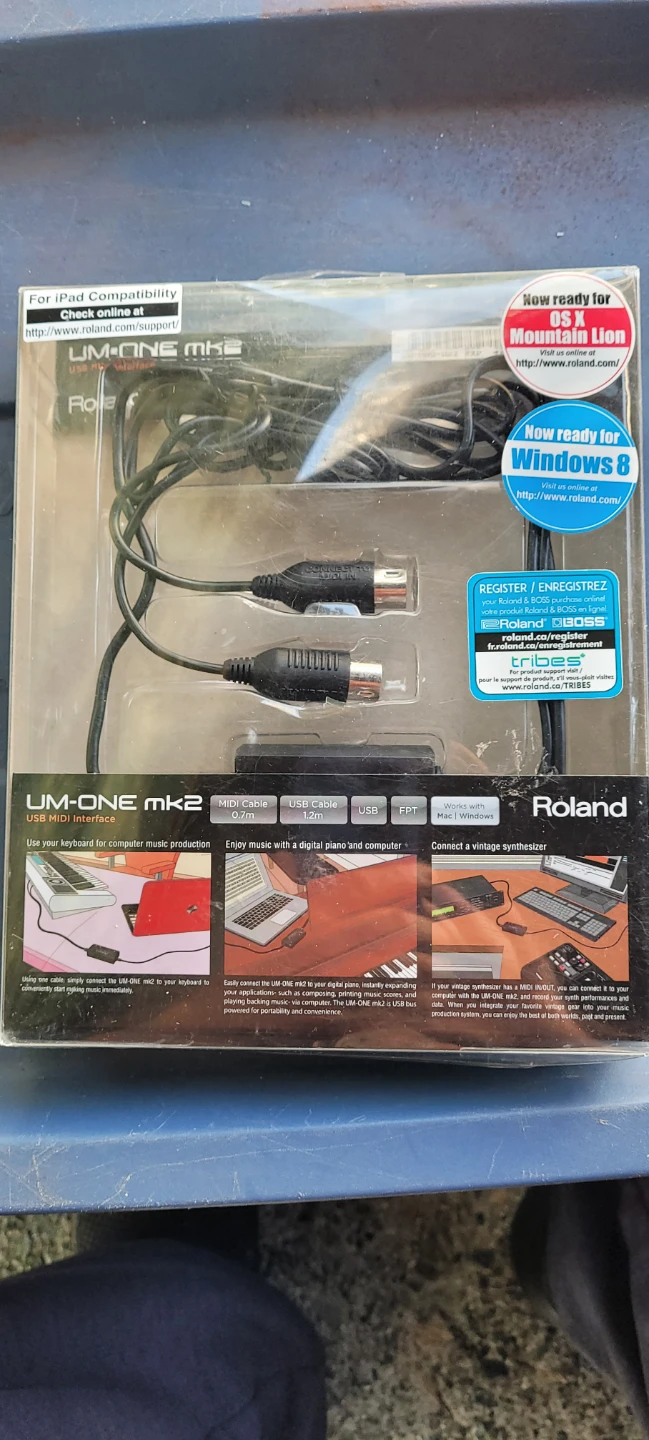 Roland UM-ONE mk2 USB MIDI Interface