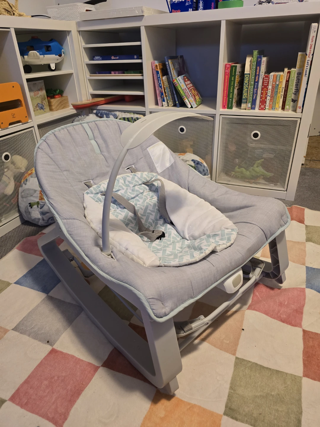Baby Bouncer Seat with Mobile