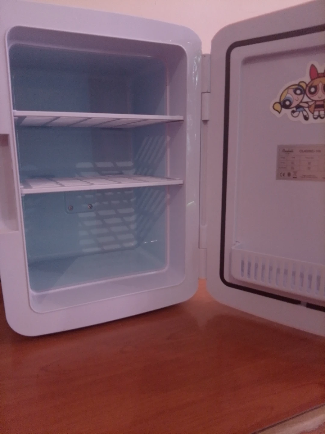 Cooluli Mini Fridge - photo 2