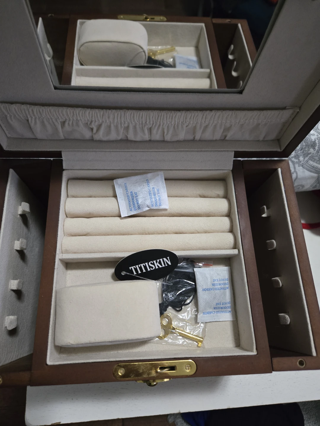 Wooden Jewellery Box with Drawers - photo 2