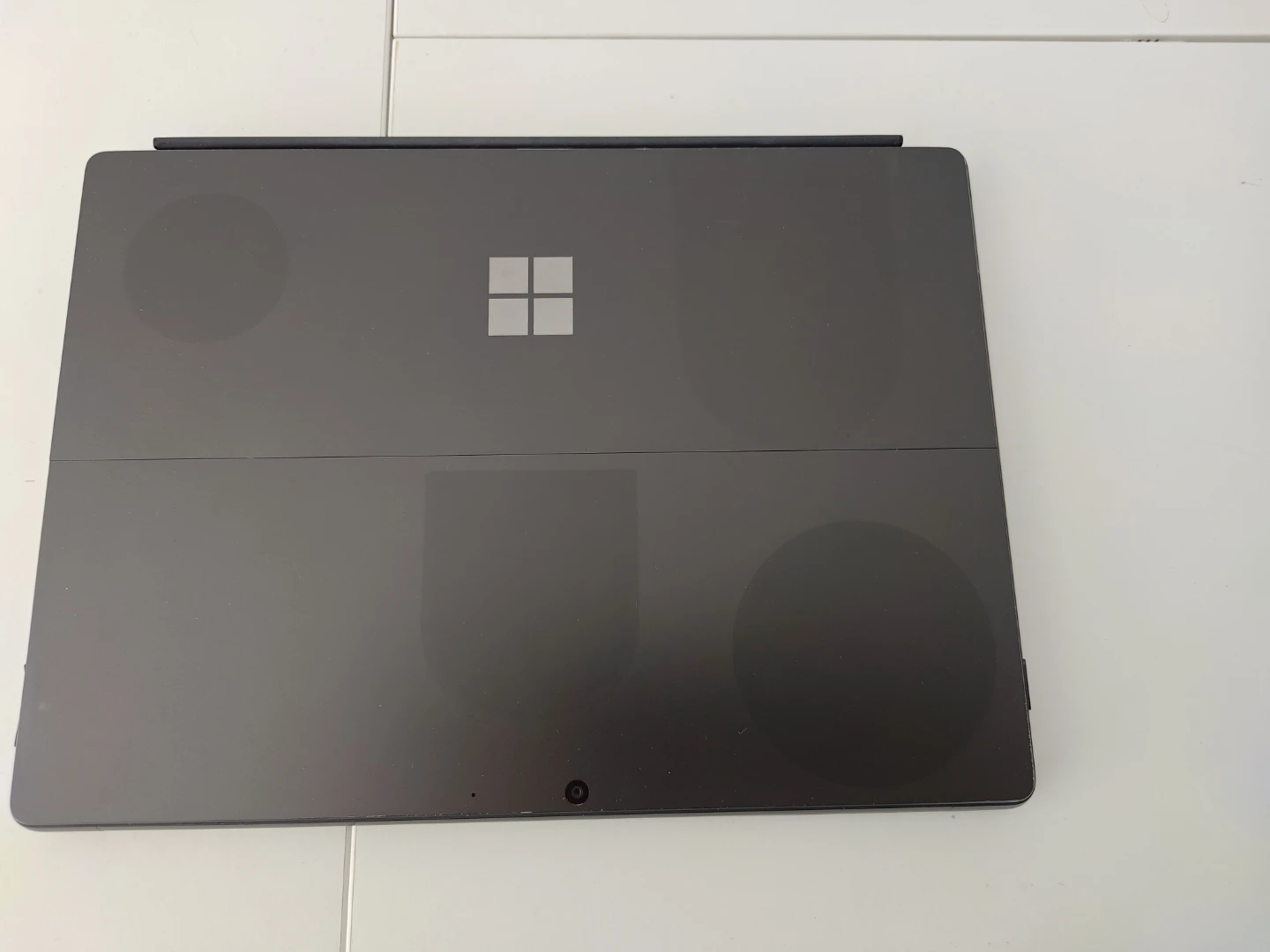Surface Pro 8 i7 16GB 256GB  Ubuntu, Keyboard Cover Included - photo 4