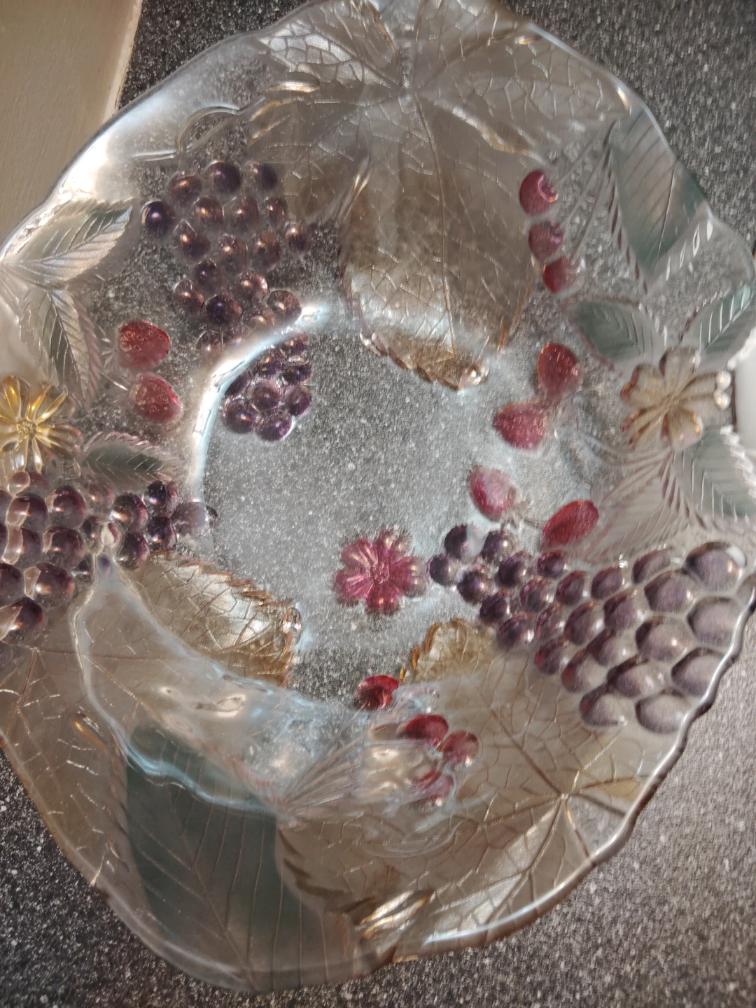 Vintage Mikasa Embossed Glass Fruit Bowl Set - photo 2