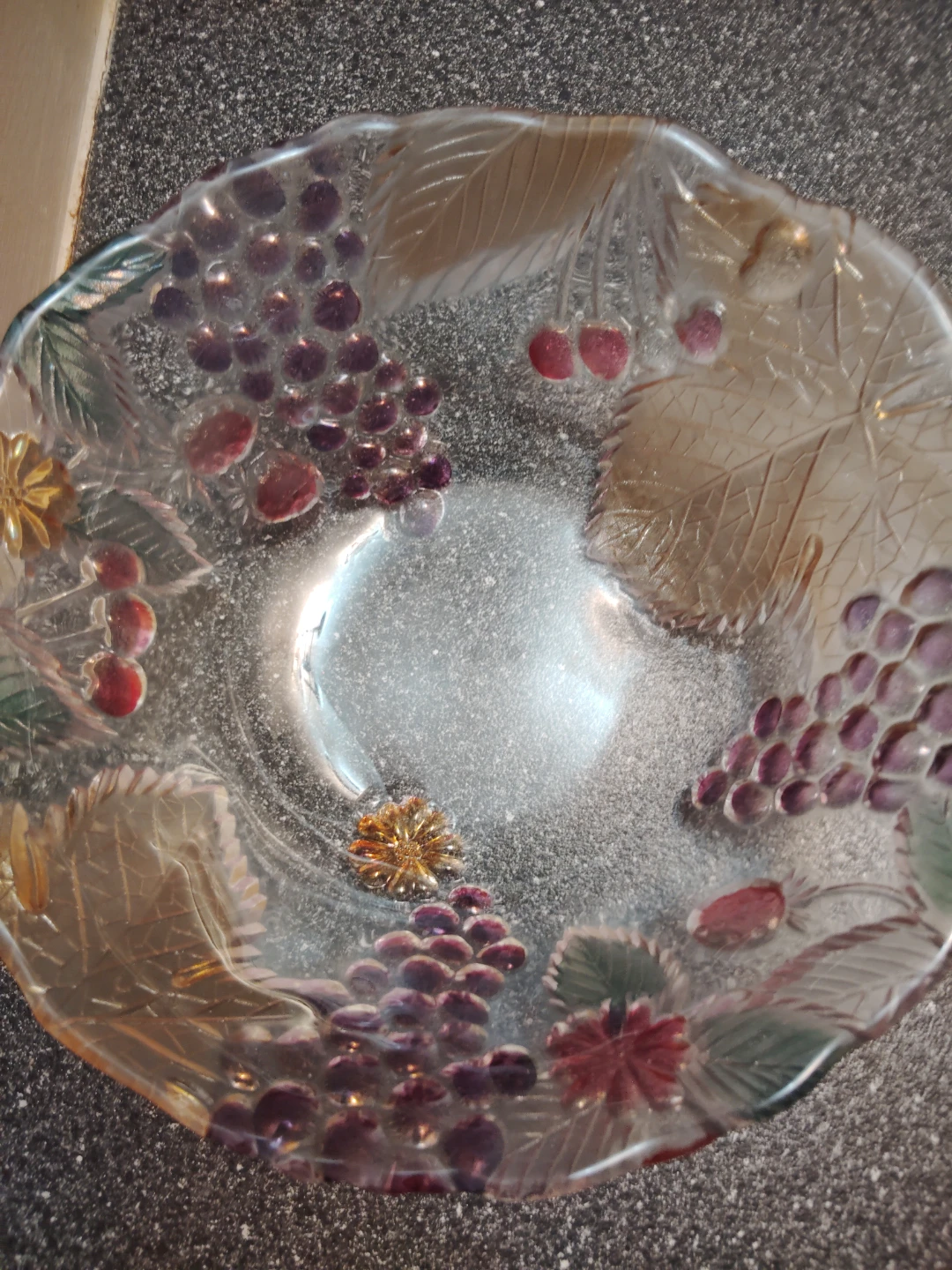 Vintage Mikasa Embossed Glass Fruit Bowl Set - photo 4