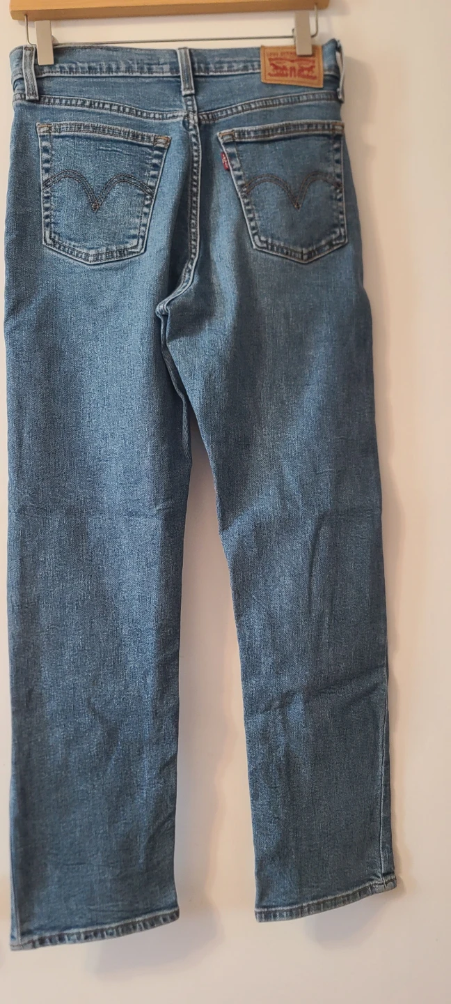 Levi's Wedgie Straight Jeans - Size 28 - photo 3