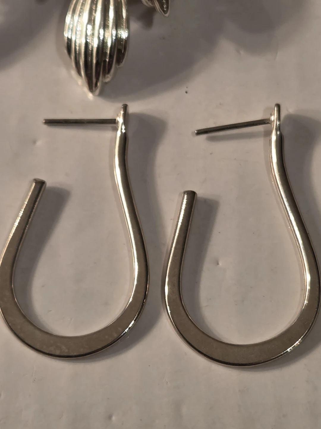 Assorted Vintage Clip-On Earrings - photo 4