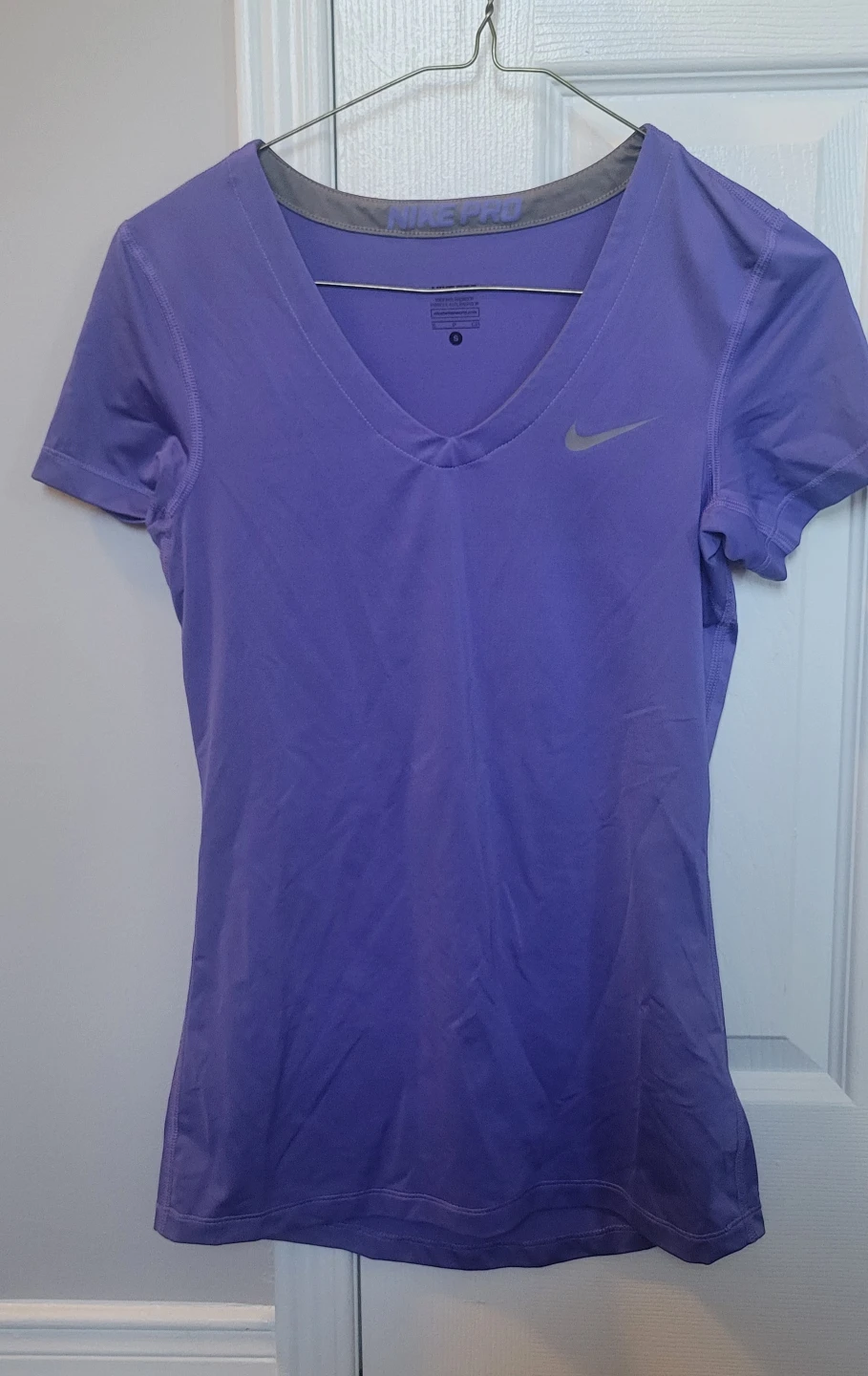 Nike Activewear Tank Top and T-Shirt Bundle - photo 3