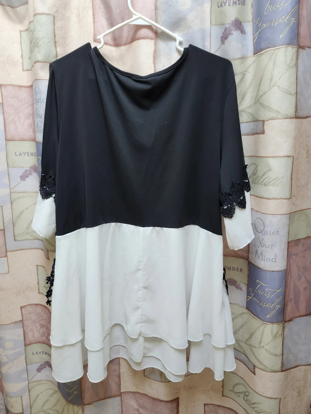 ROSEGAL Black & White Criss-Cross Neck Blouse 3XL - photo 3