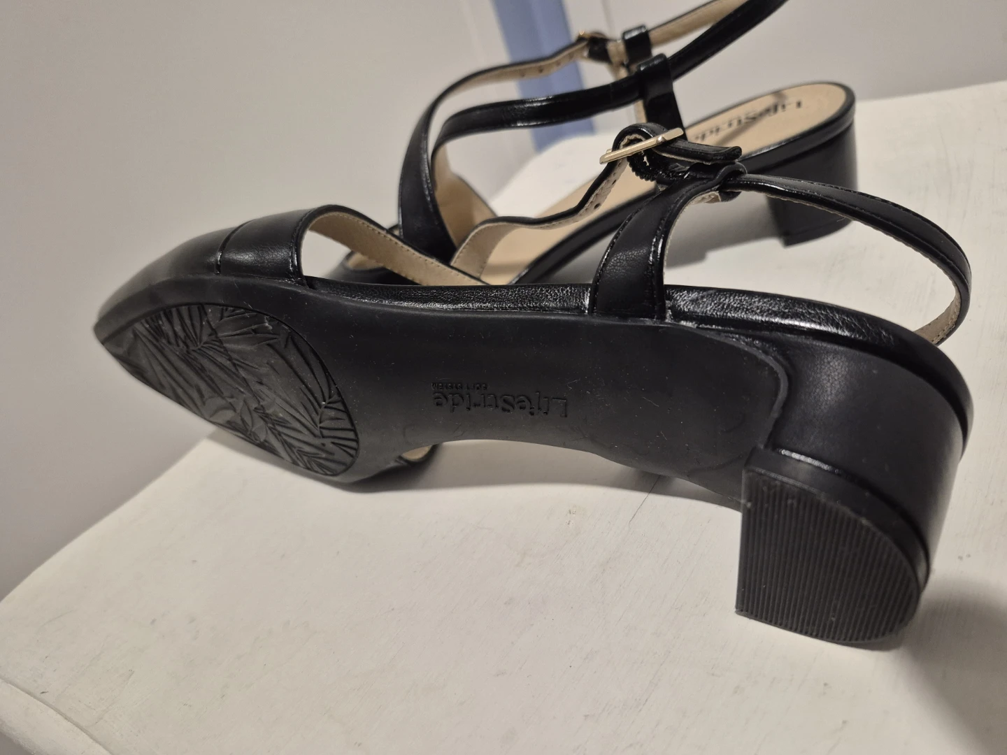 LifeStride Black Sandals - photo 2