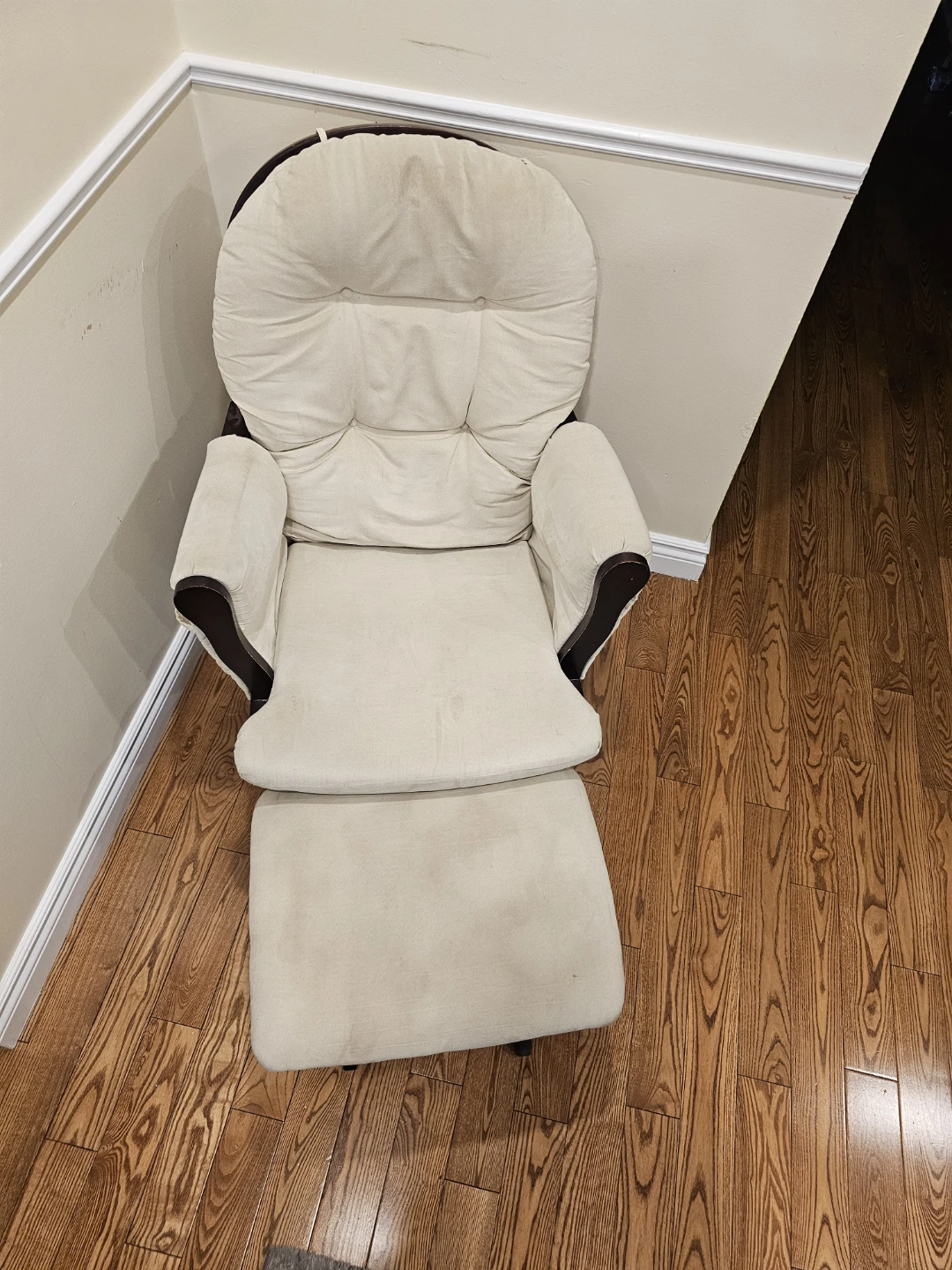 Storkcraft Hoop Glider and Ottoman Set - photo 2