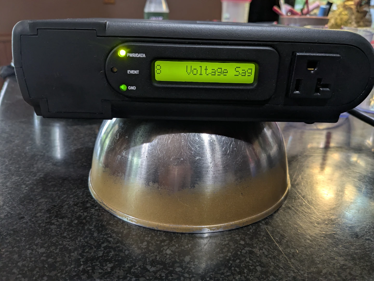 Innovolt CV-TFB-3411Power Manager 120VAC 20A 60Hz