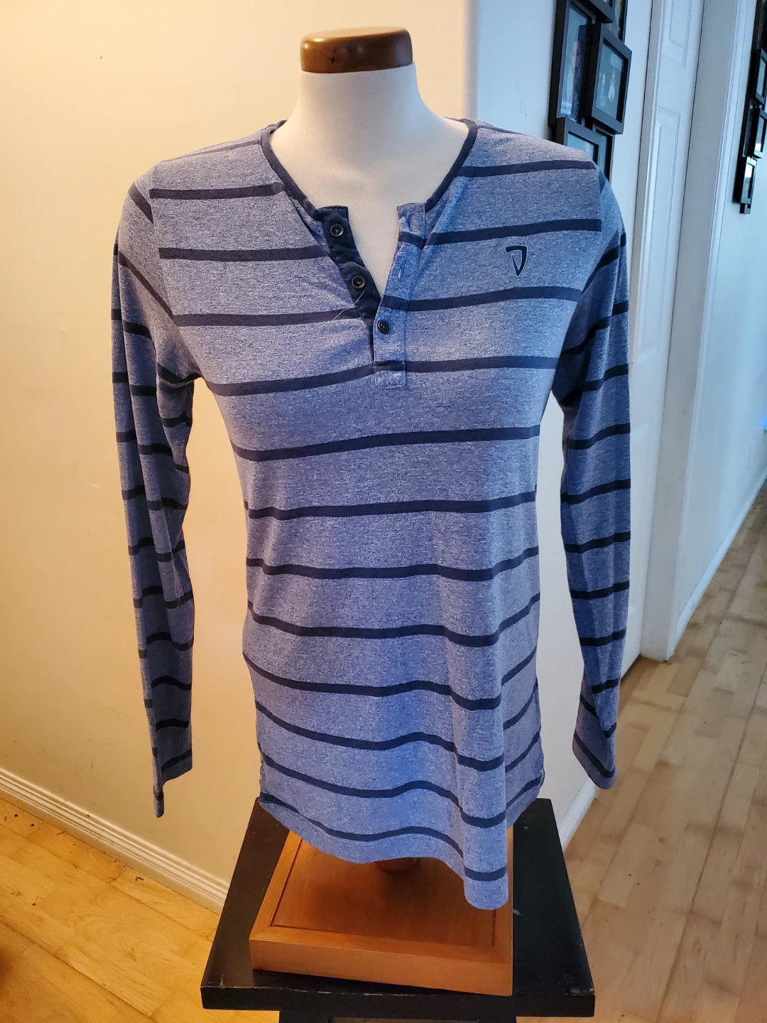 Clothing Lot size Small - photo 3
