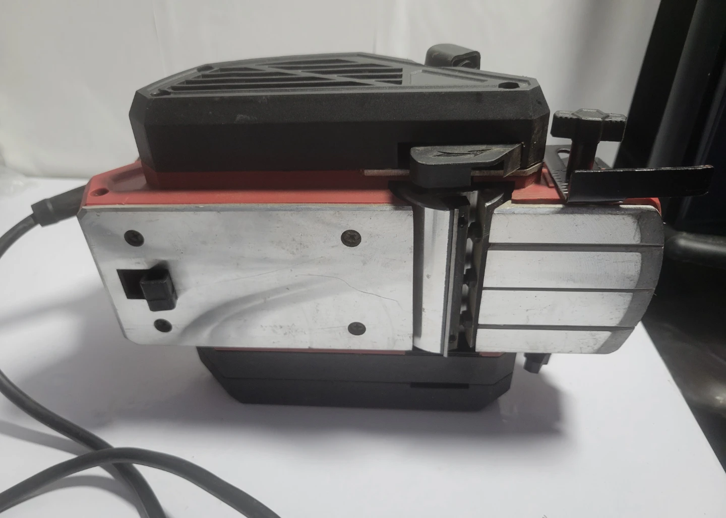 Chicago Electric 3-1/4" Electric Planer - photo 3