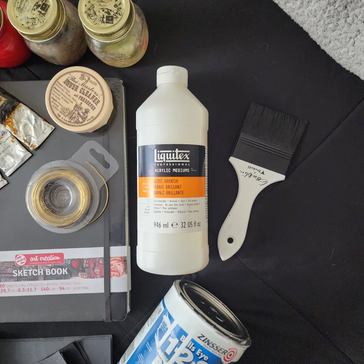 Art Bundle (Sketchbook, Primer, Varnish, etc.) - photo 3