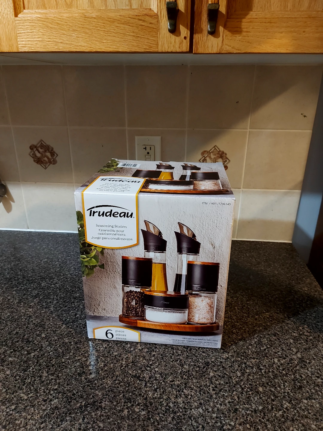 New Trudeau 6pc seasoning station - photo 4