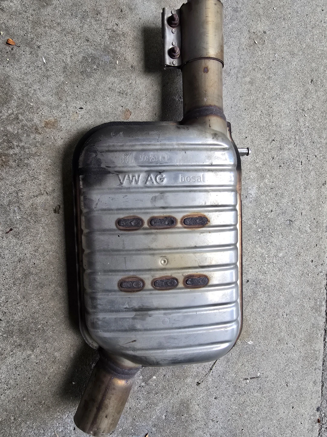 VW MK 7 / 7.5 Golf R Muffler Resonator