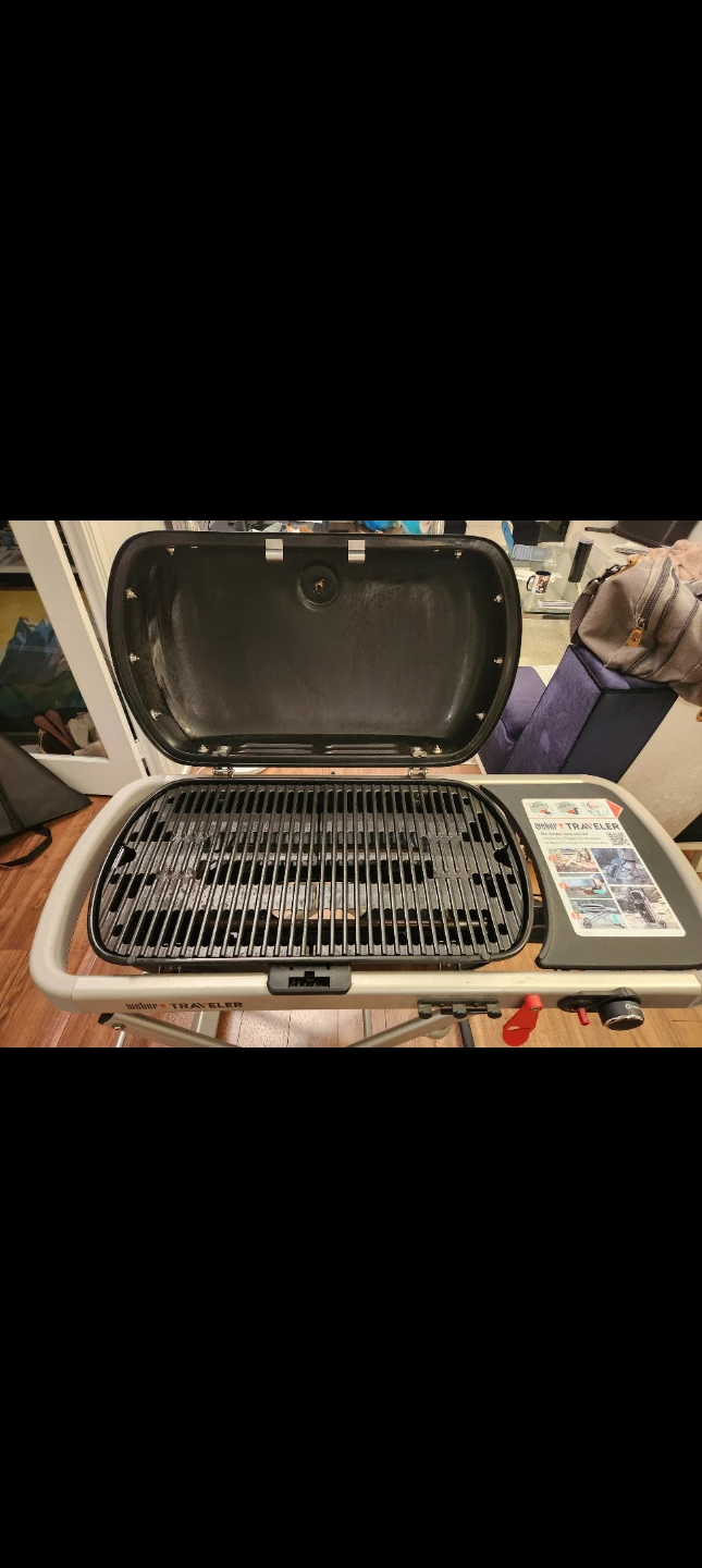 Weber Traveler Portable Propane Grill - photo 3