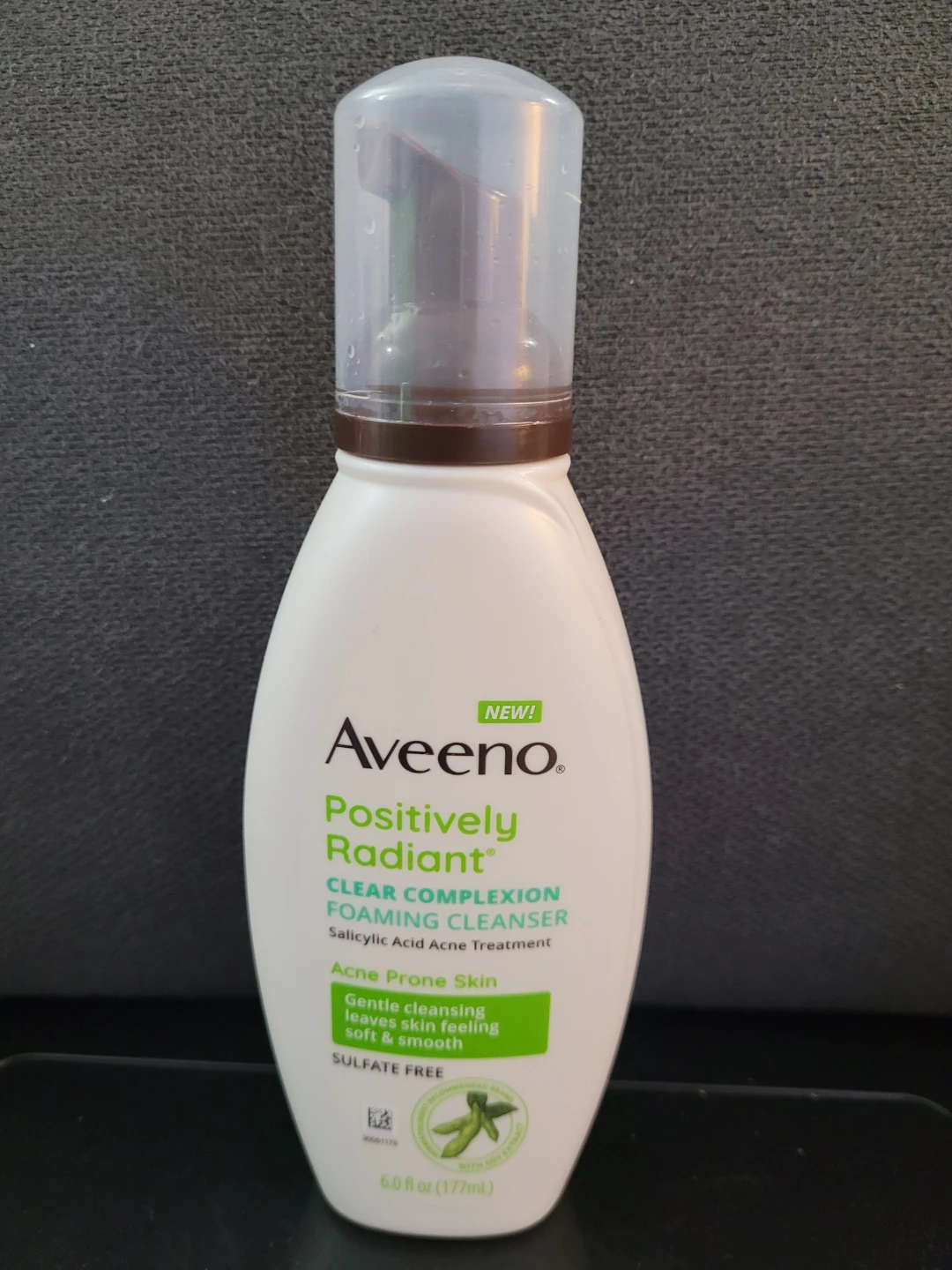 Aveeno Positively Radiant Clear Complexion Foaming Cleanser