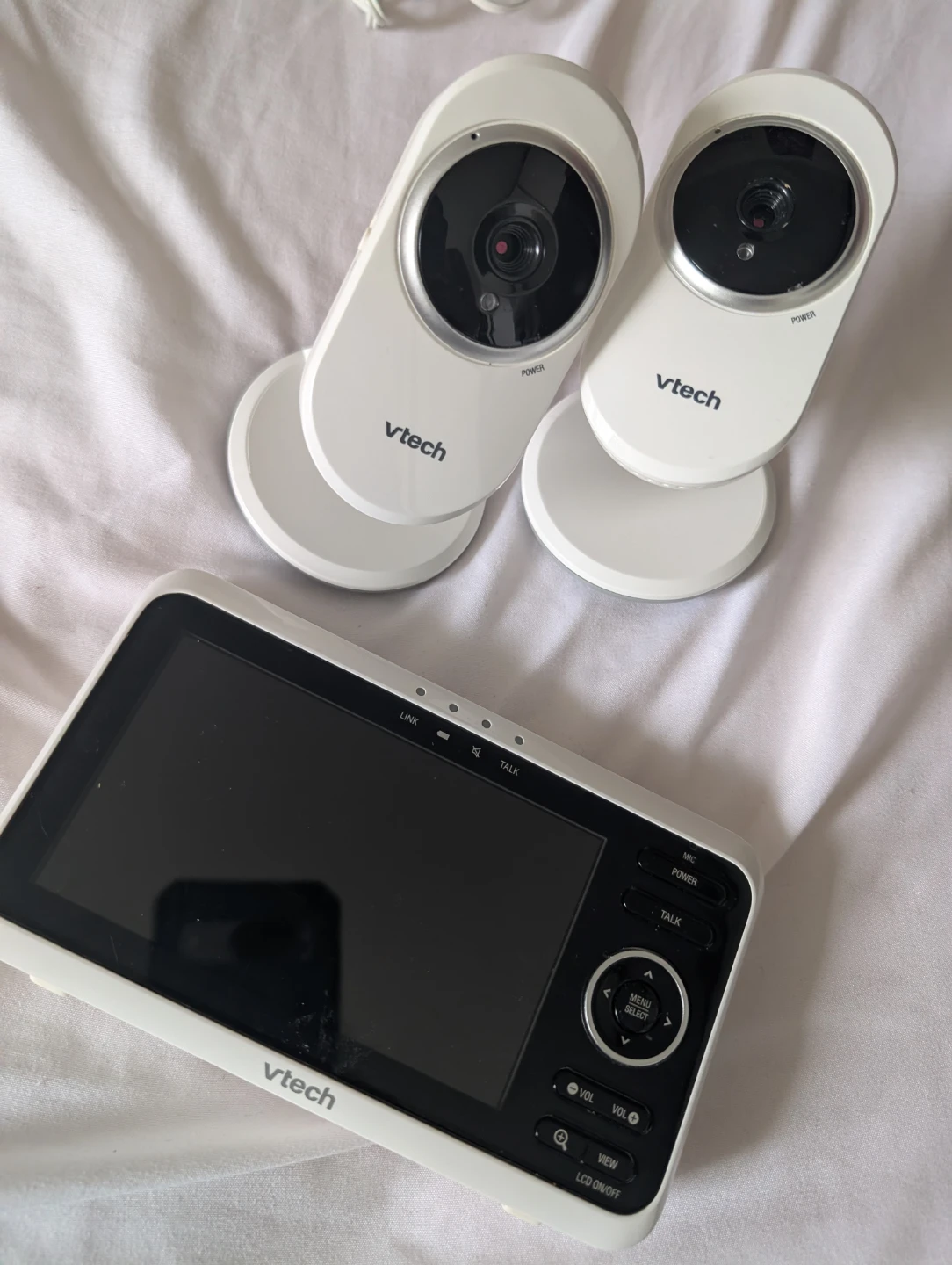 VTech Video Baby Monitor with 2 Cameras - photo 3