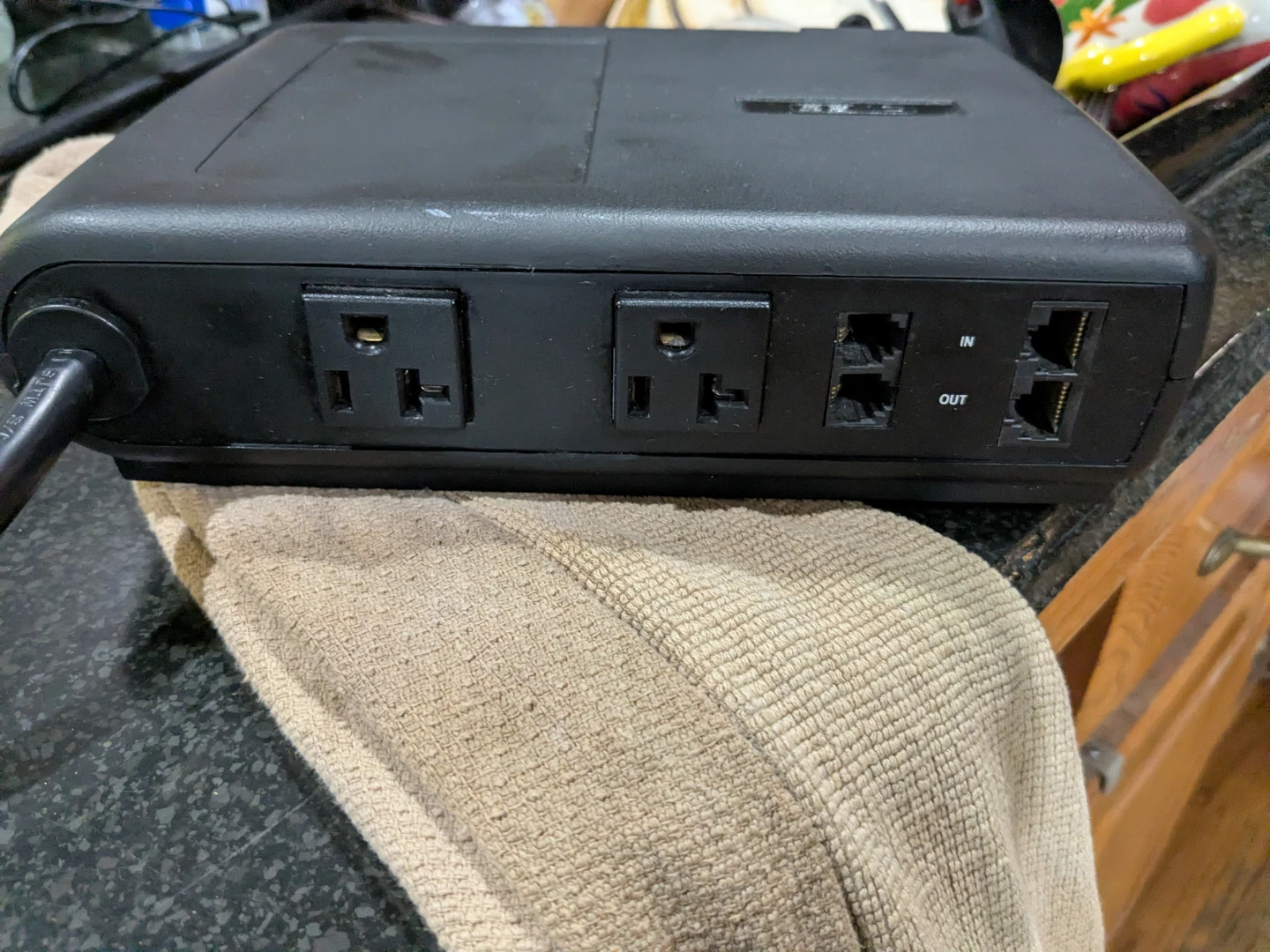 Innovolt CV-TFB-3411Power Manager 120VAC 20A 60Hz - photo 2