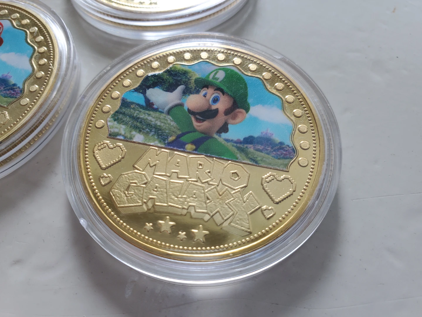 Mario Galaxy Collector Coins 6 Set in Protective Cases - photo 2