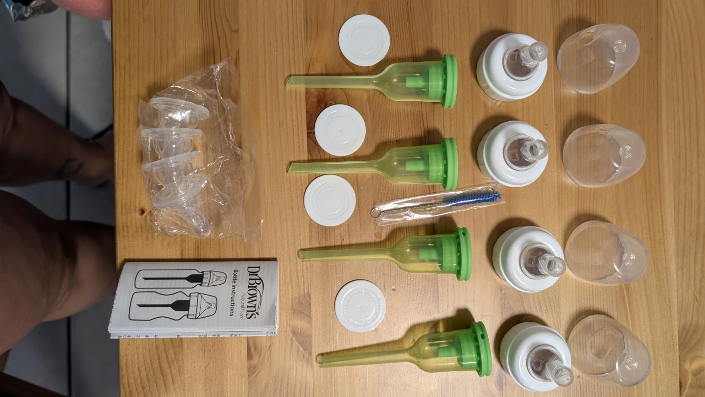Dr. Brown’s Anti-Colic Nipple Set (0 &1) & Vent System - photo 3