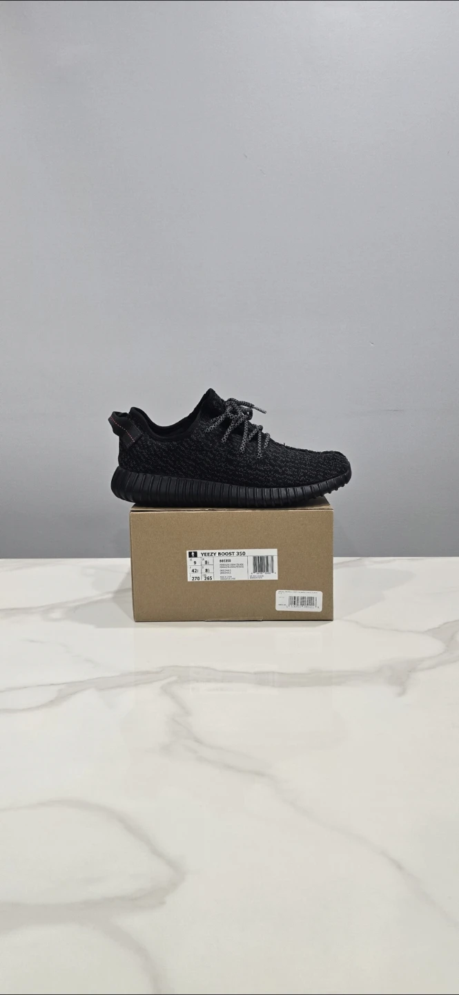 Adidas Yeezy V1 Pirate Black size 9