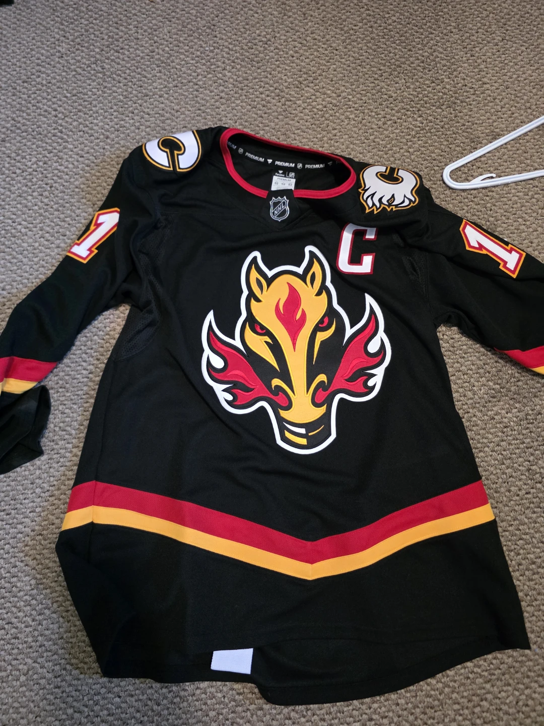 Calgary Flames Backlund #11 Replica Hockey Jersey