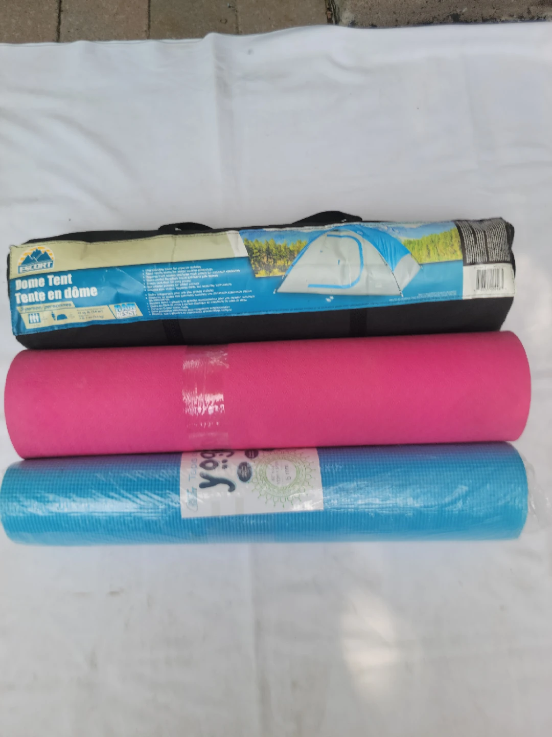 Escort Dome Tent & 2 Mats