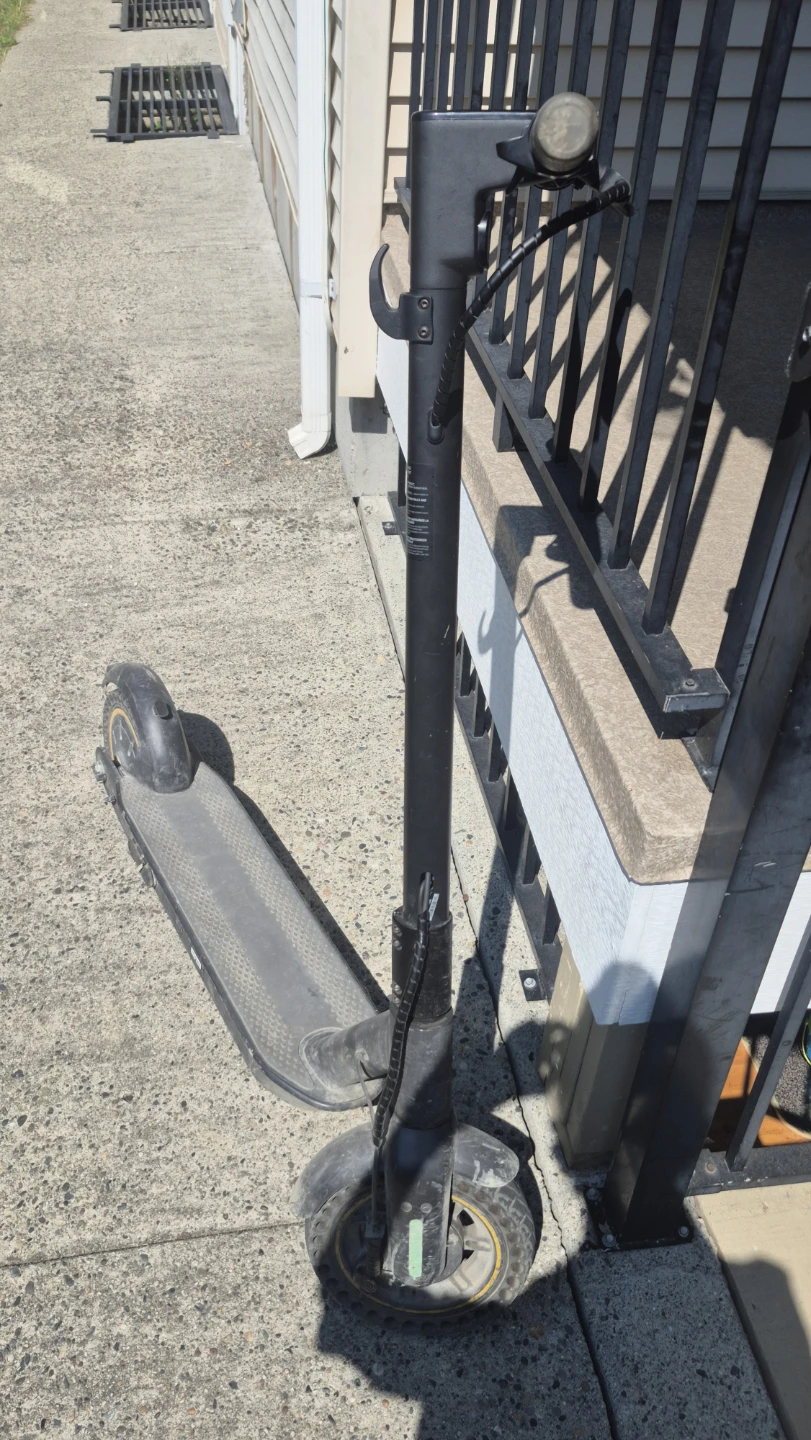 Segway ninebot g30 max Electric Scooter