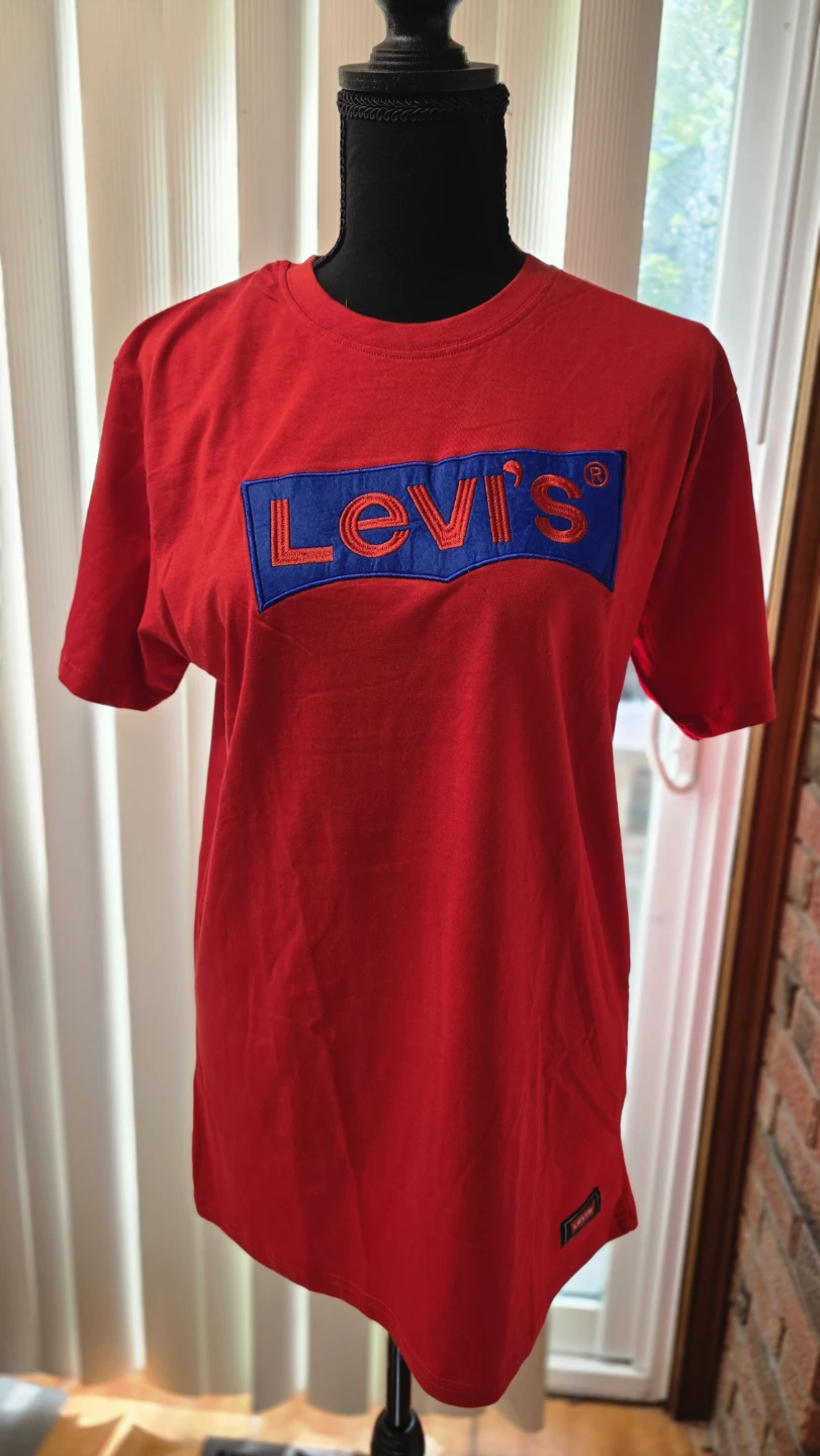 Bundle of 5 T-Shirts - Levi's, Wrangler, Dickies