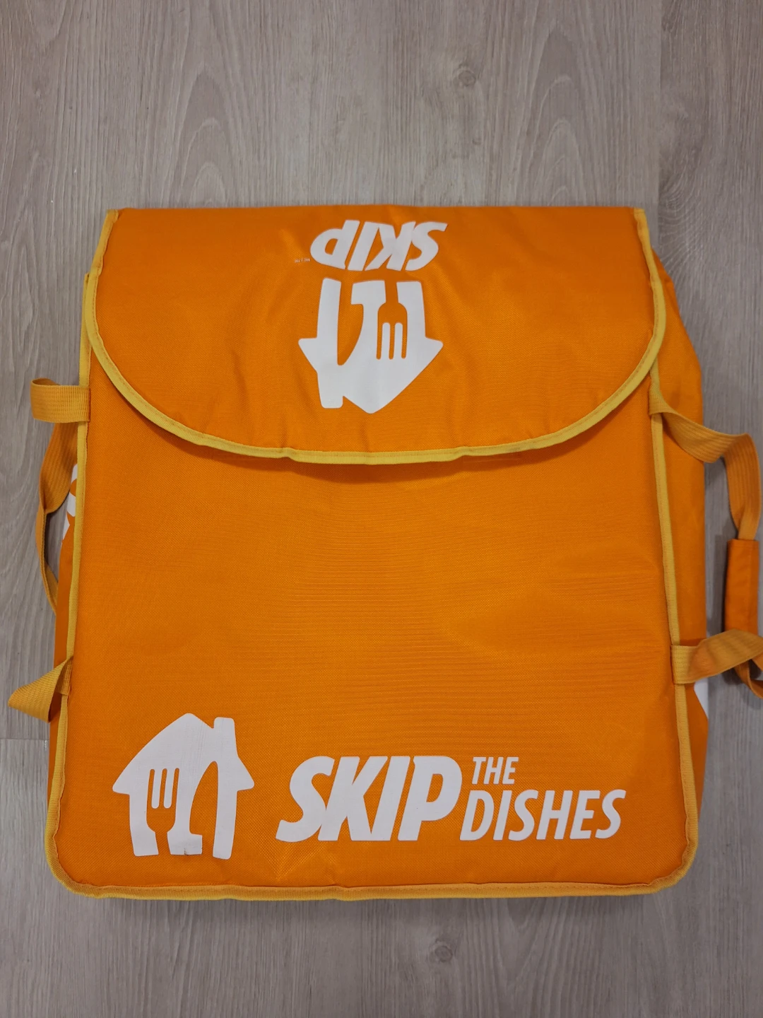 SkipTheDishes Insulated Delivery Bag