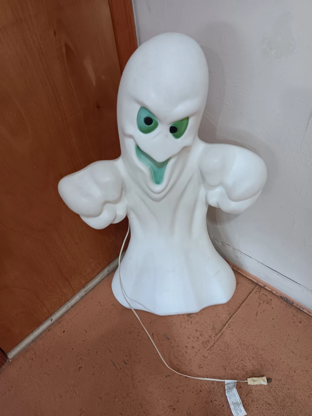 Vintage halloween ghost