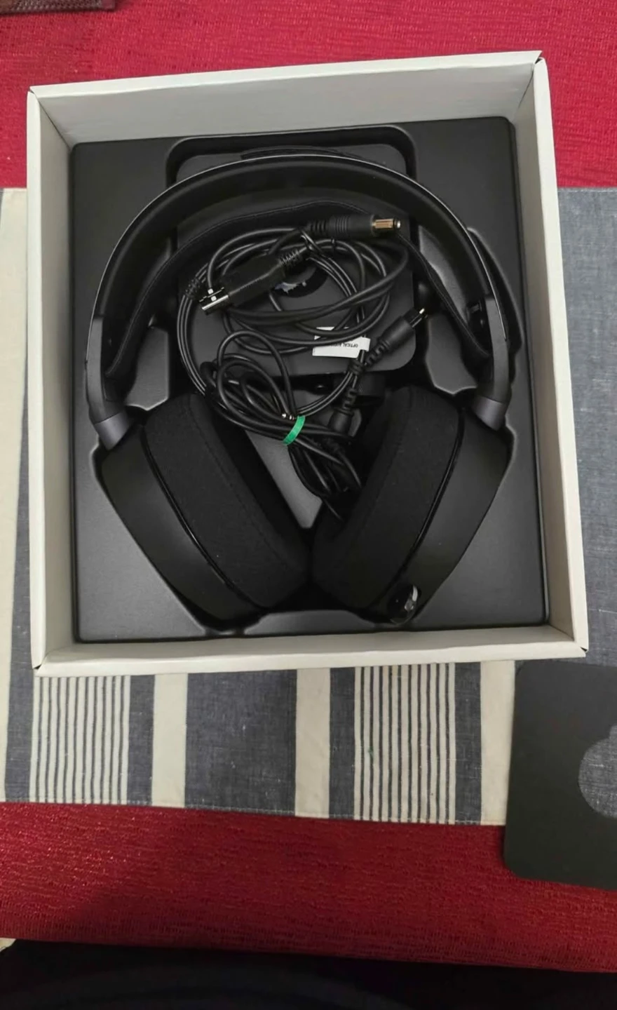 Steelseries Arctis Pro Wireless Gaming Headset - photo 3