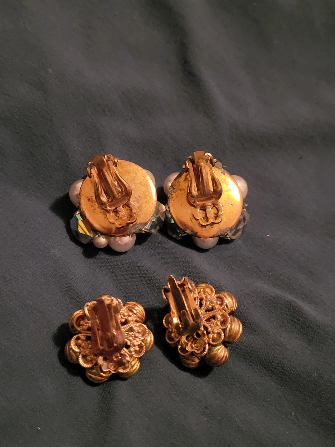 2 pairs of Vintage Floral Clip-on earrings - photo 3