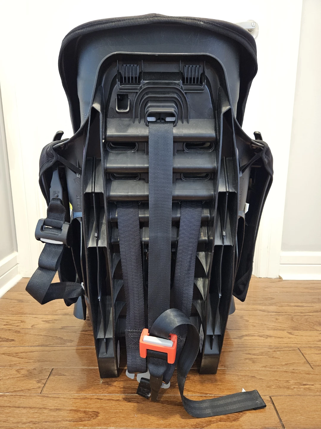 Evenflo Maestro Sport booster carseat - photo 4