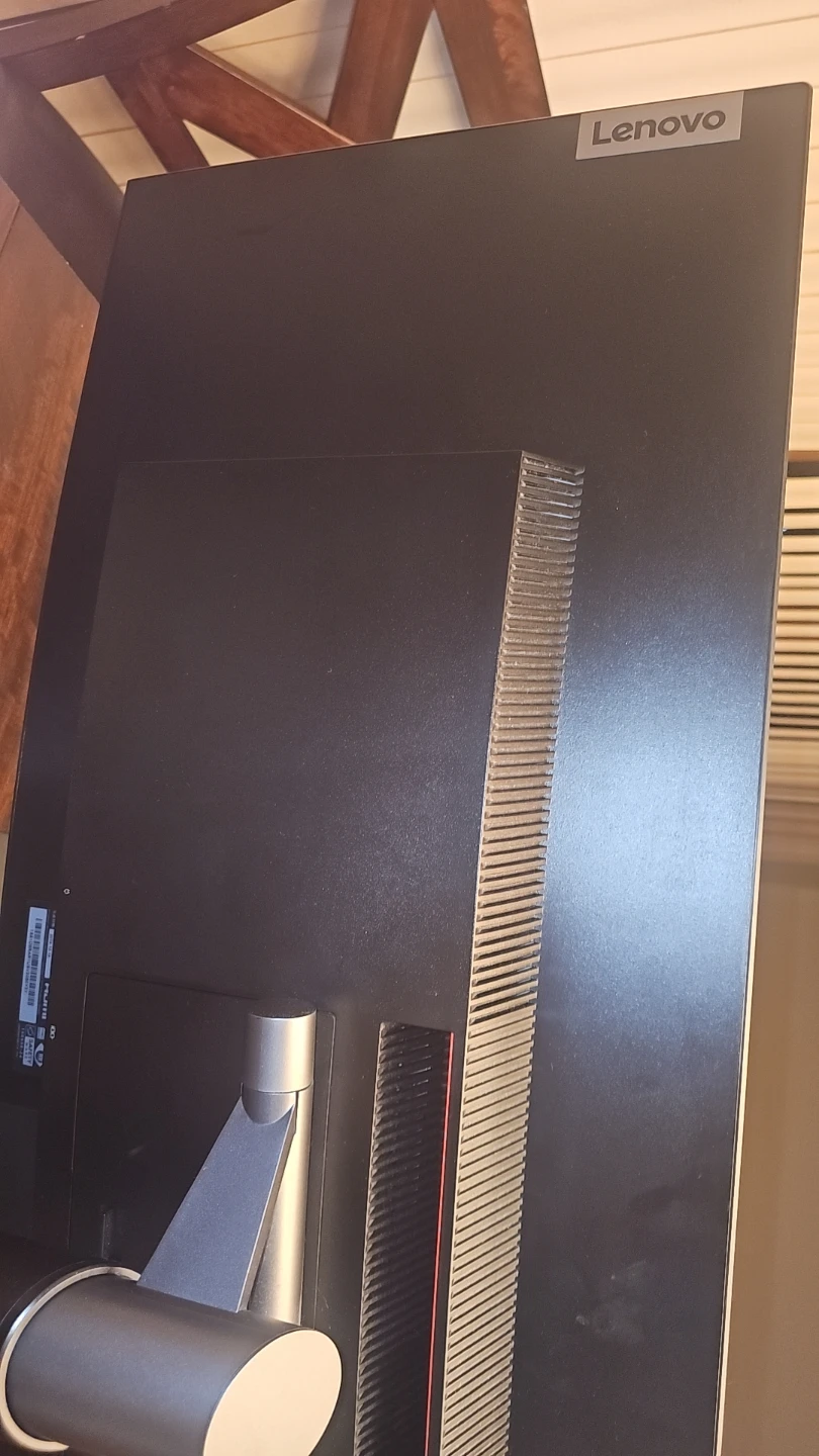 Lenovo Curved Monitor - photo 4