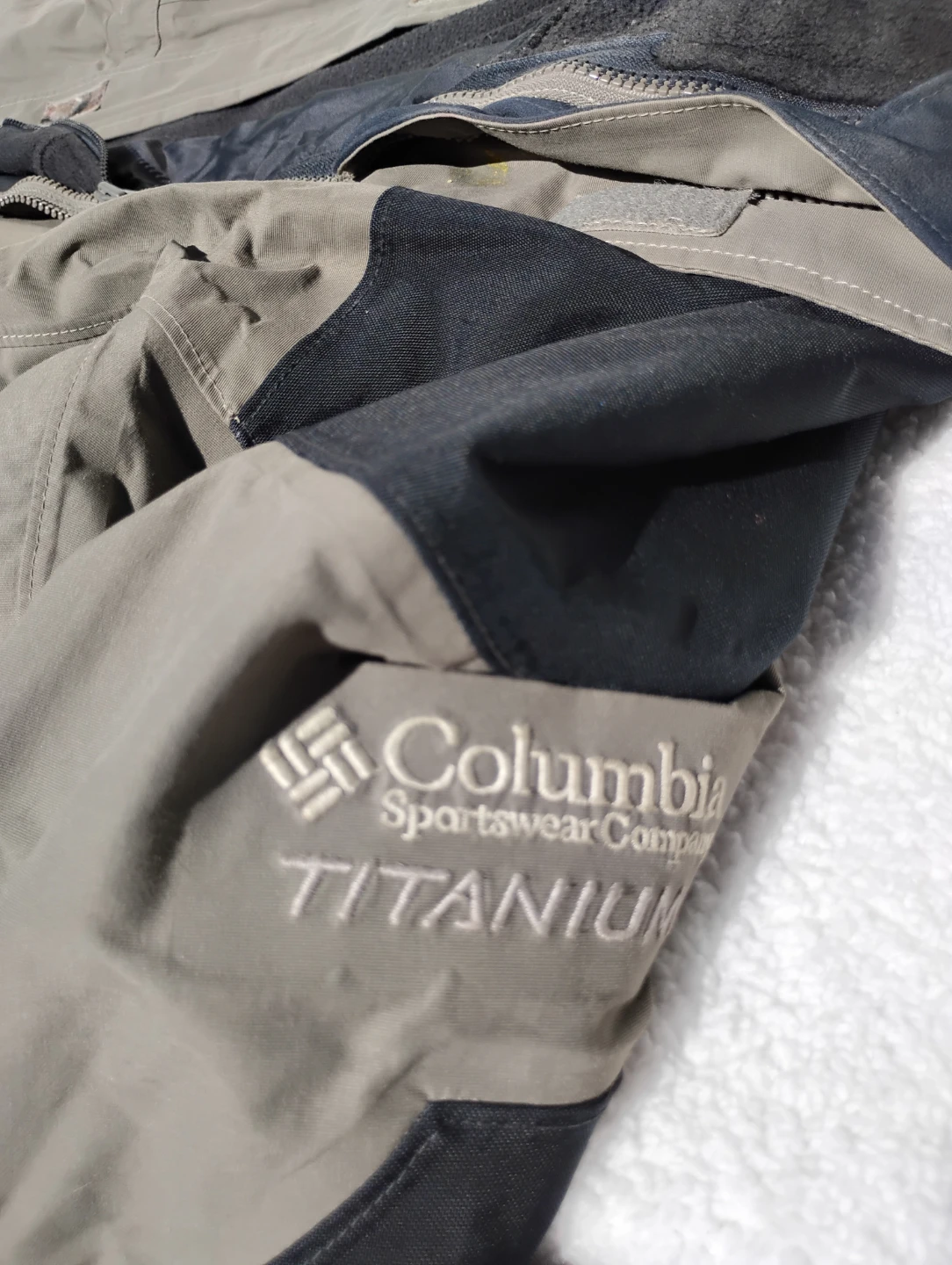 Men's XL 3 in 1 Columbia Titanium Omni-Tech Winter Jacket