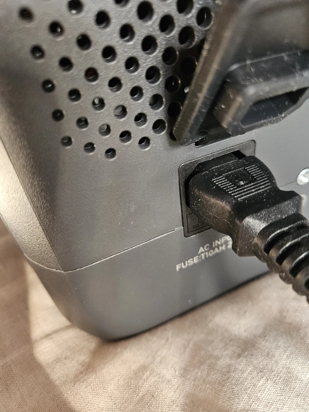 BLUETTI Elite 30 Portable Power Station 600W 288Wh - photo 3