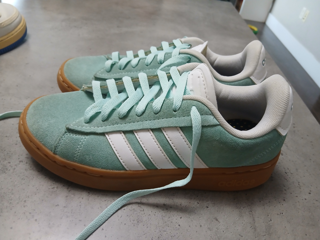 Adidas Cloudfoam Sneakers - Size 6.5