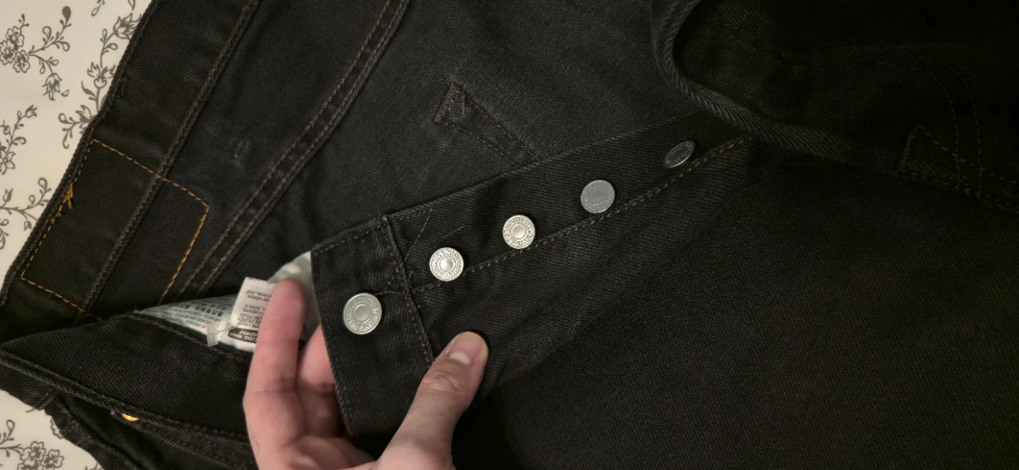 Levi's 501 black jeans W42 L32 - photo 3