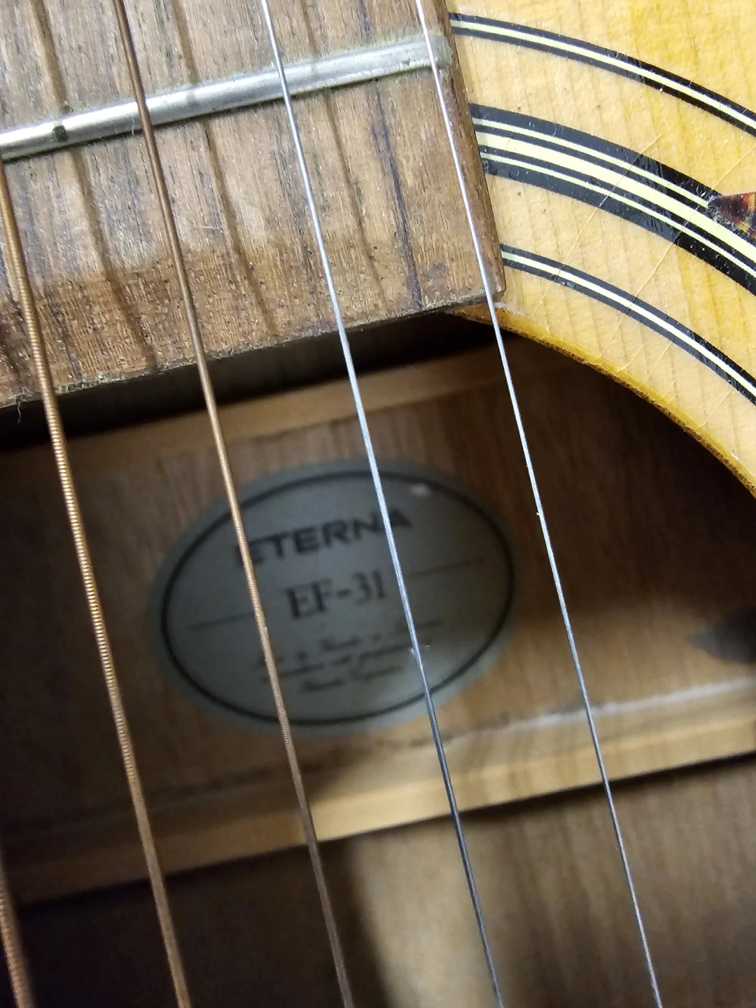 Eterna Yamaha Guitar - photo 2