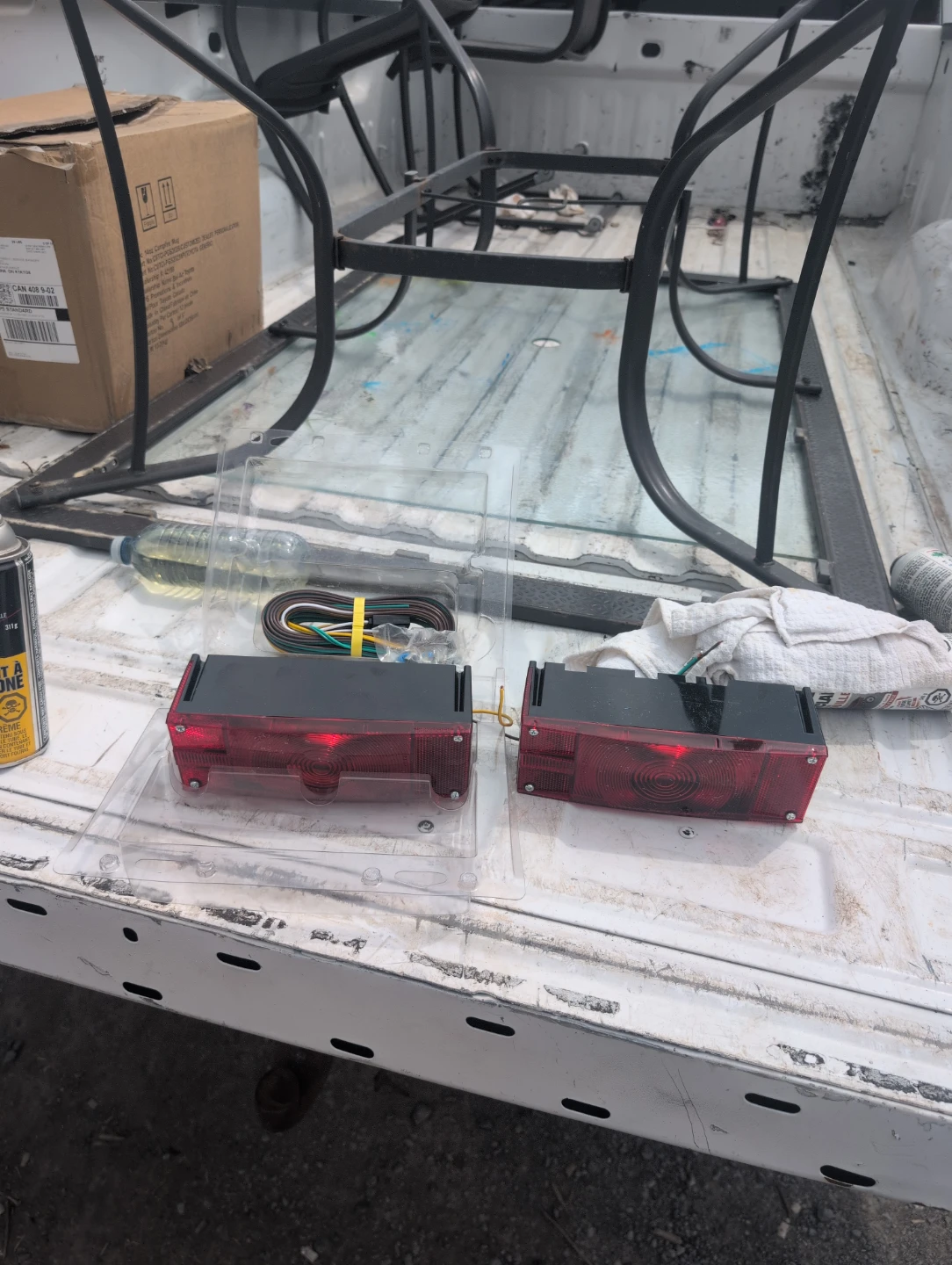 Trailer Tail Lights with Wiring Kit
