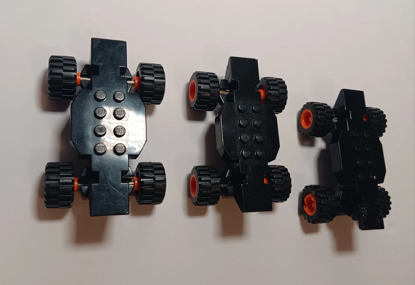 2009 McDonald's happy meal LEGO car piece