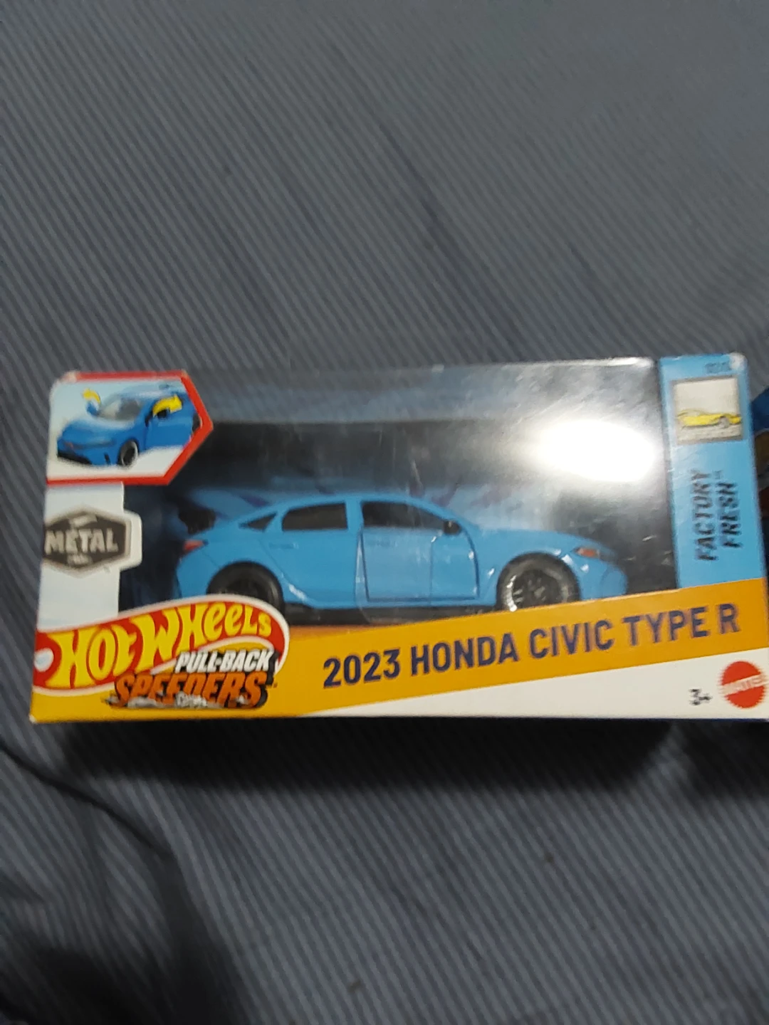 2 Hot Wheels Pull-Back Speeders - photo 2