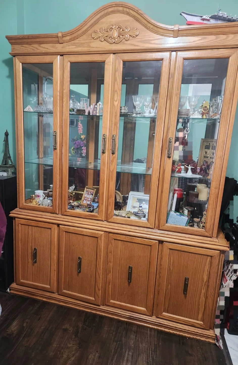Wooden Cabinet Showpiece shelf