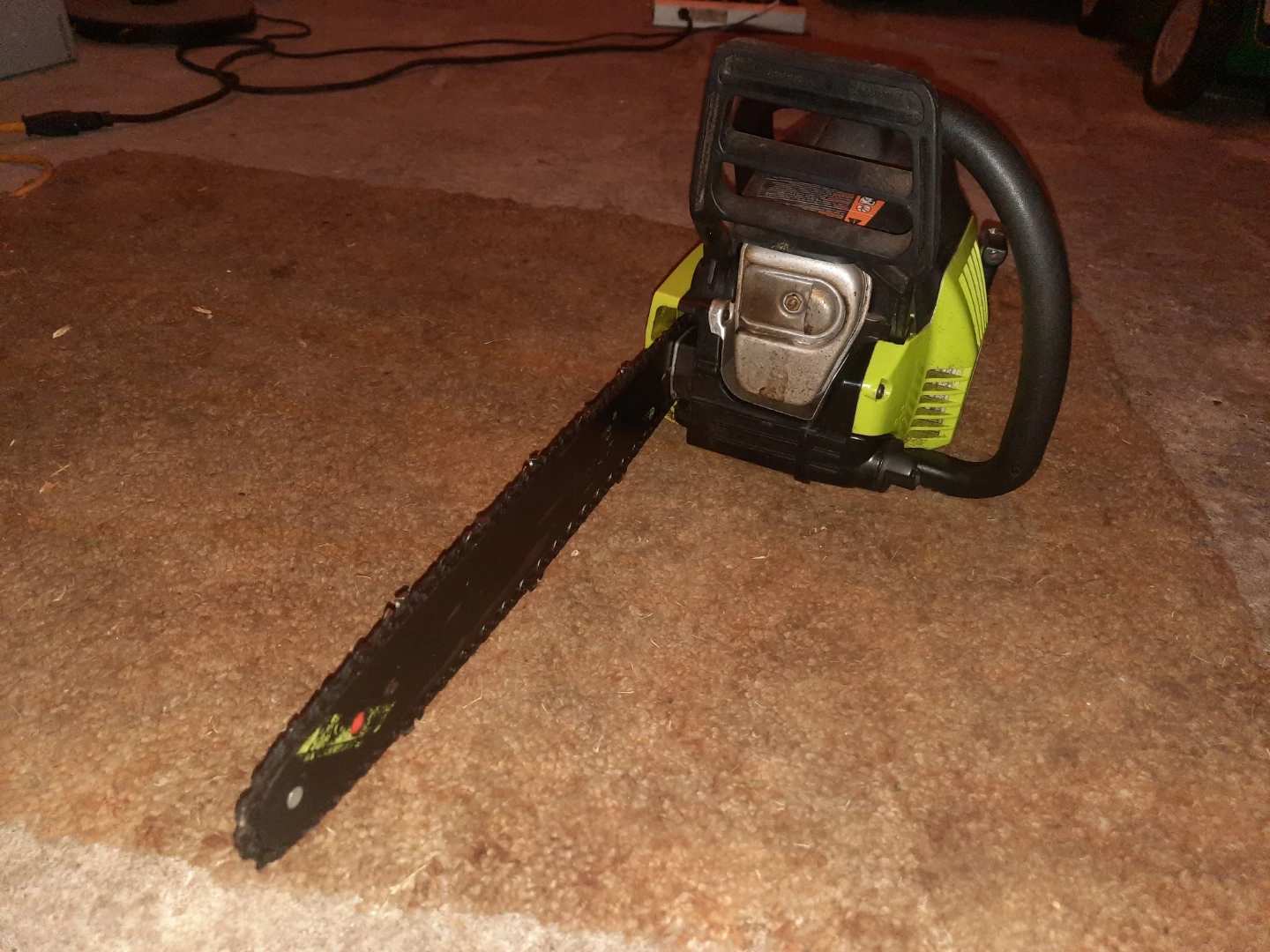 Poulan chainsaw - photo 3