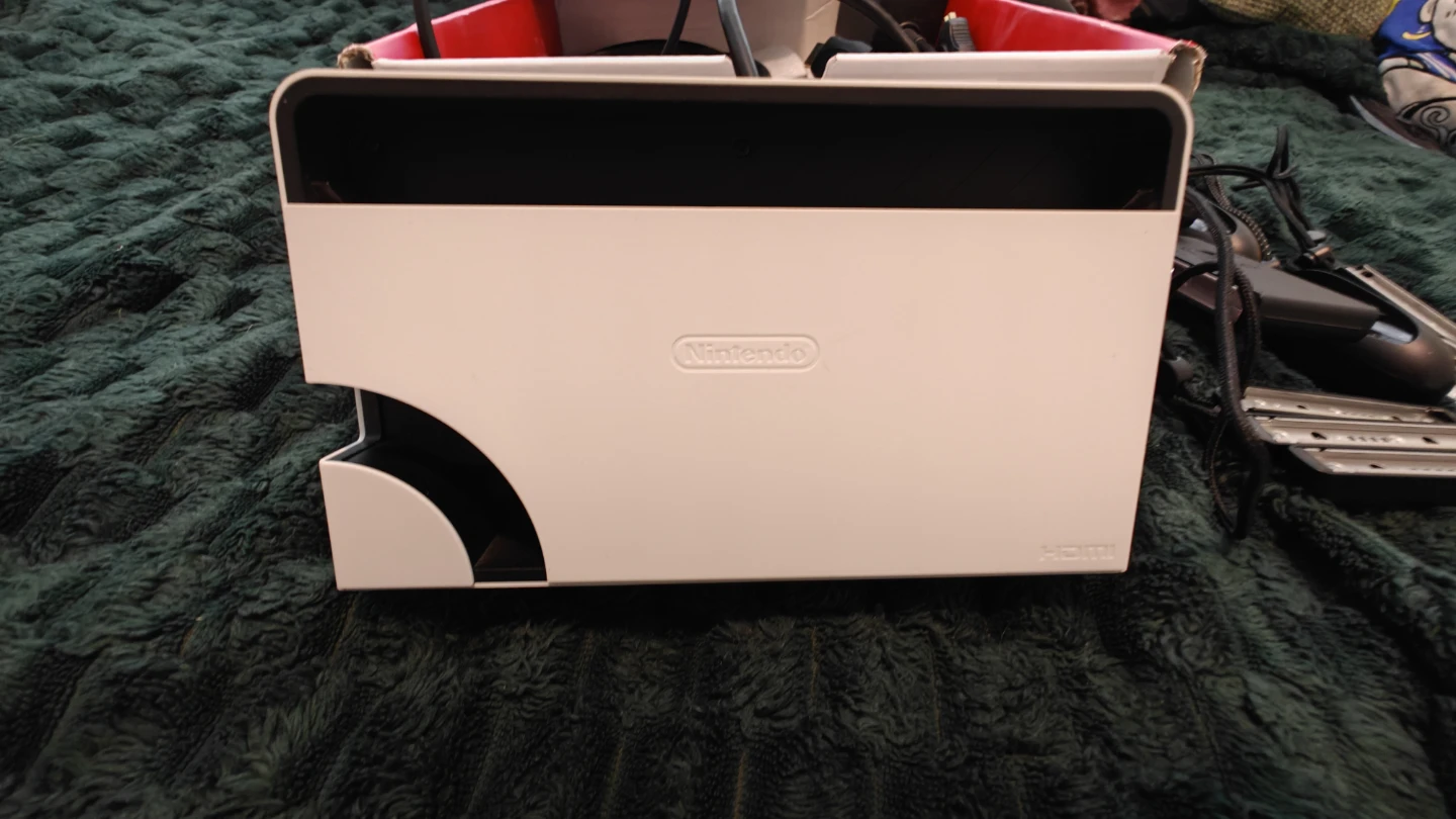 Switch OLED Console & Accessories + Ring Fit - photo 4