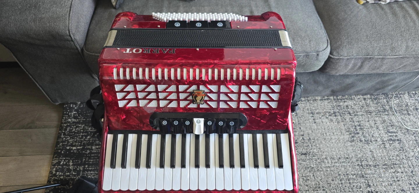 Parrot Red Accordion with Case and Music Book - photo 2