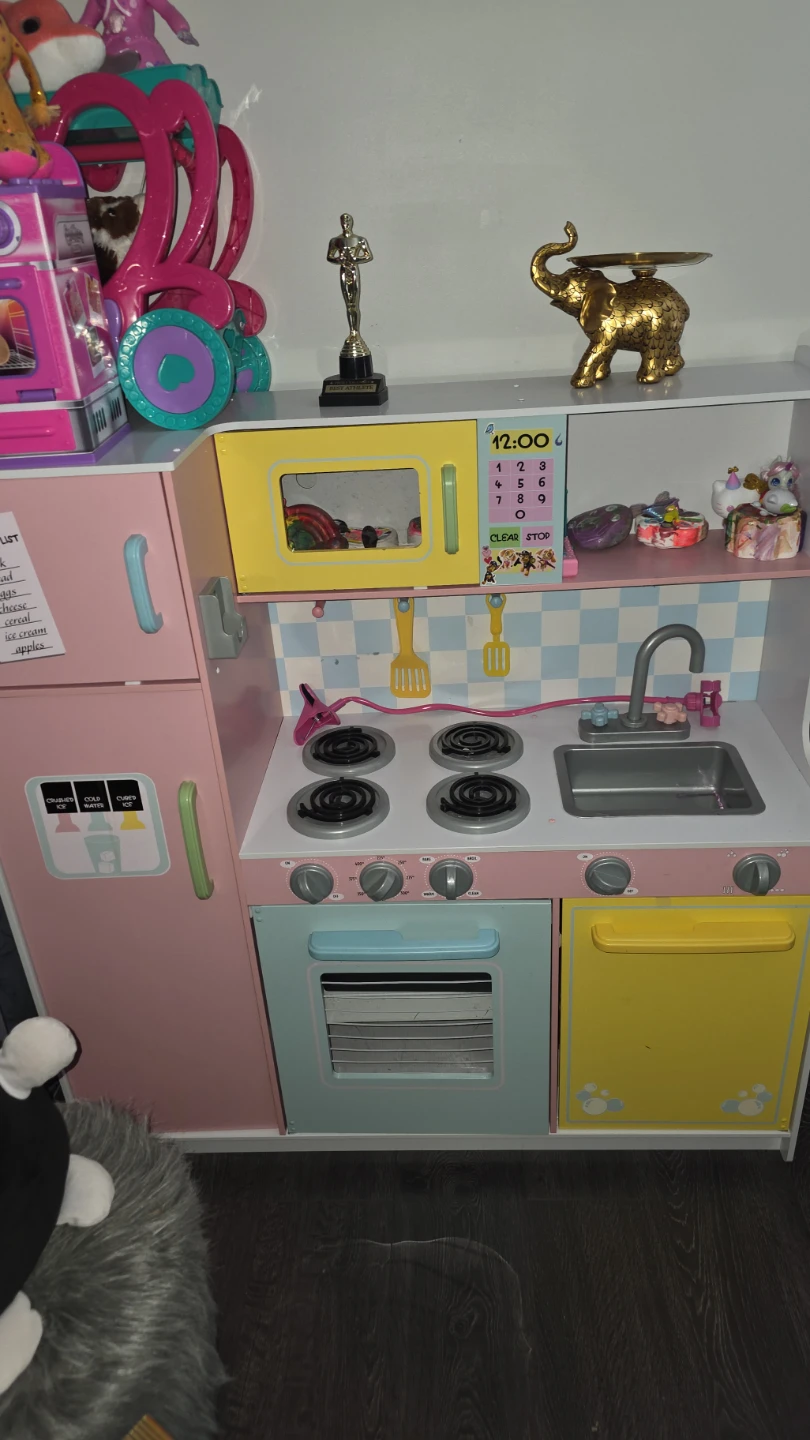 Kid's Wooden Play Kitchen - photo 2