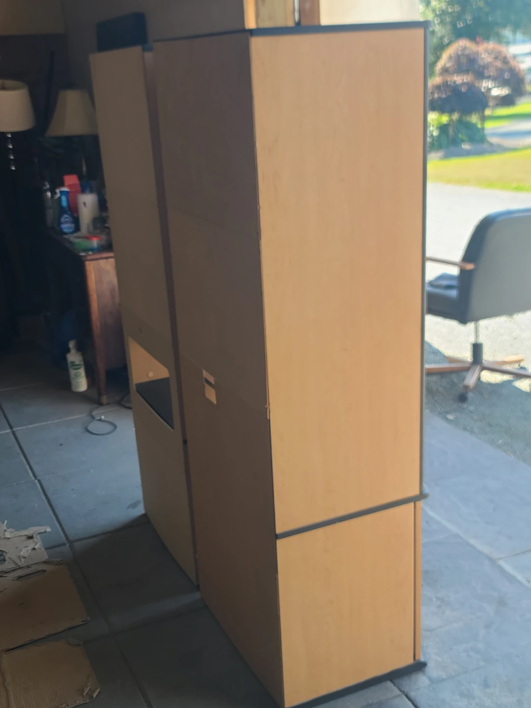 Pair of Modern Curved Glass Display Cabinets with Storage - photo 4